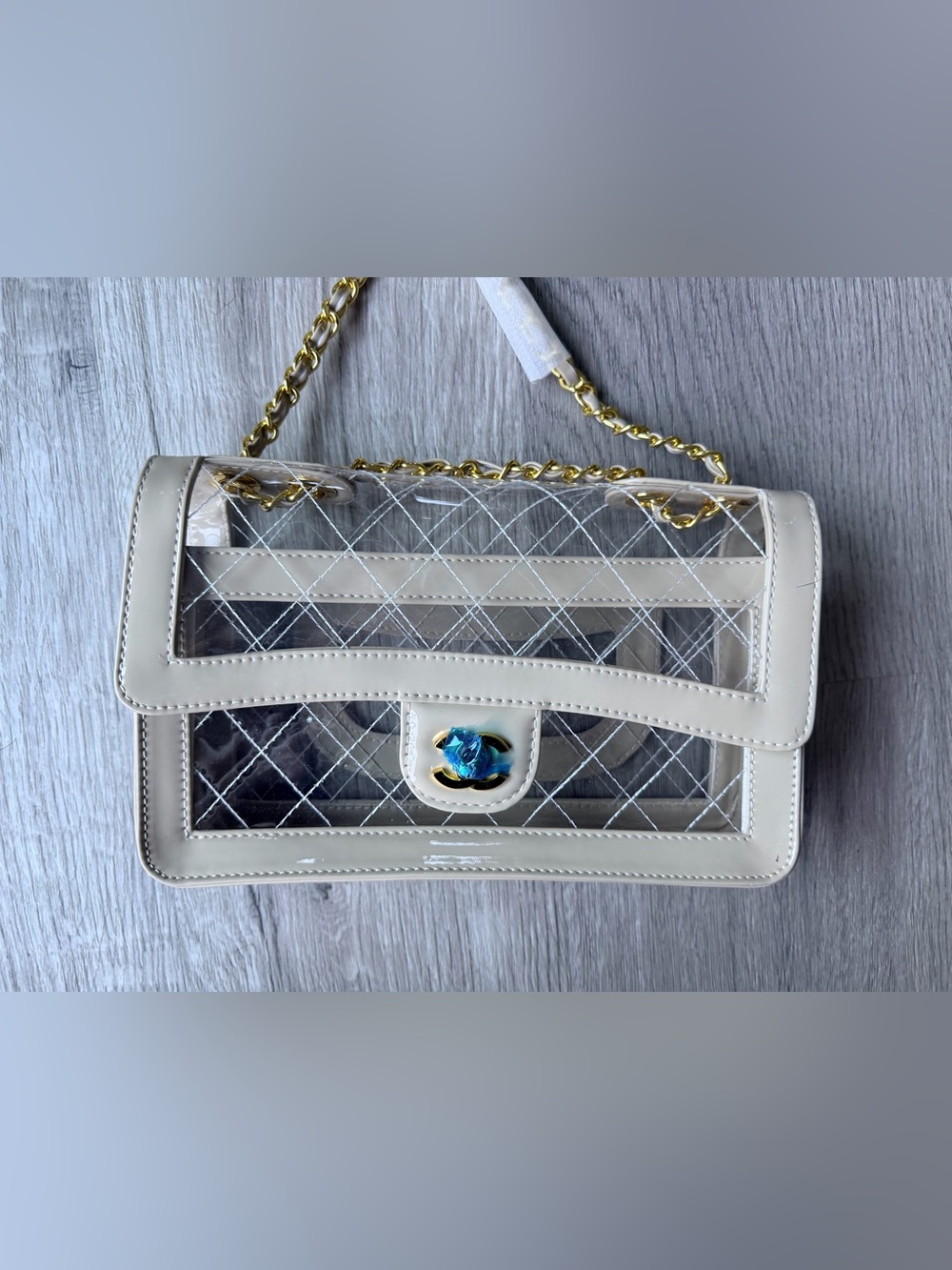 FULL SET Brand NEW Chanel Transparent Bag w
Beige Patent Leather & Gold Hardware - Picture 5 of 15